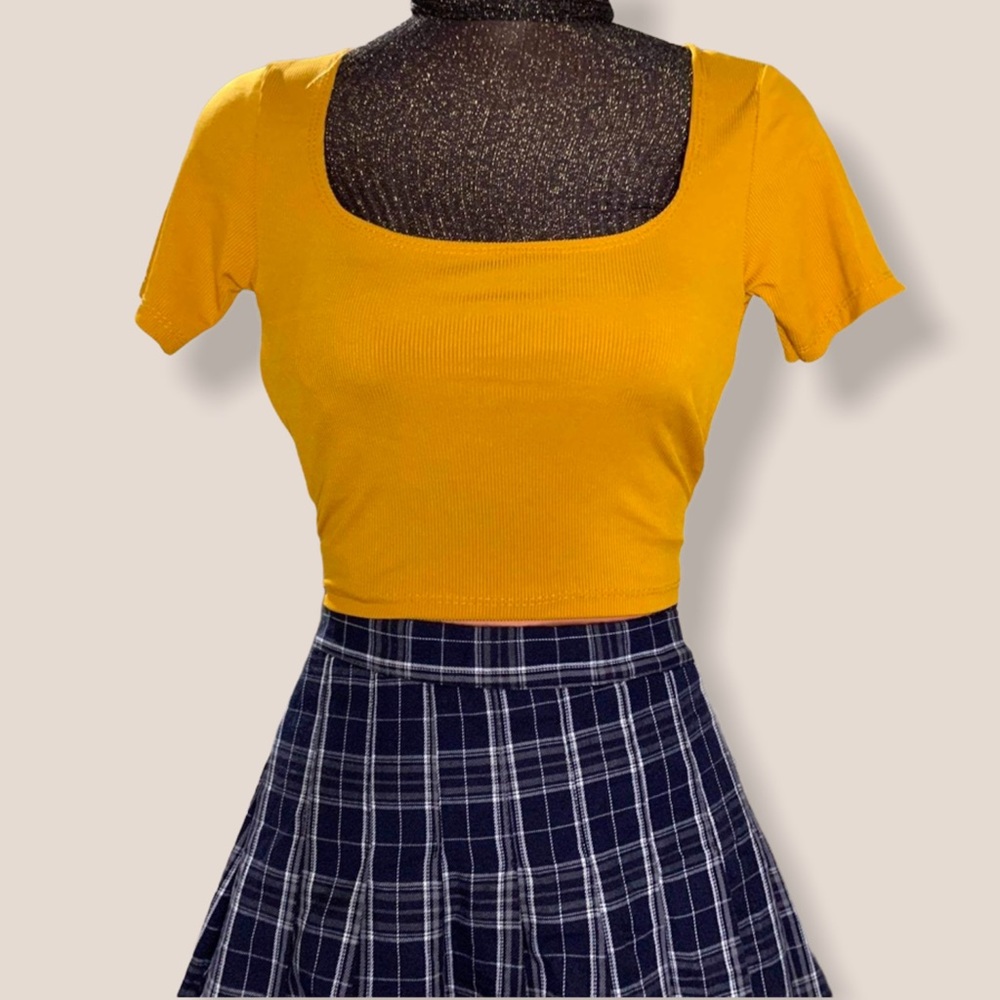 Square Neck Ribbed Crop Tee